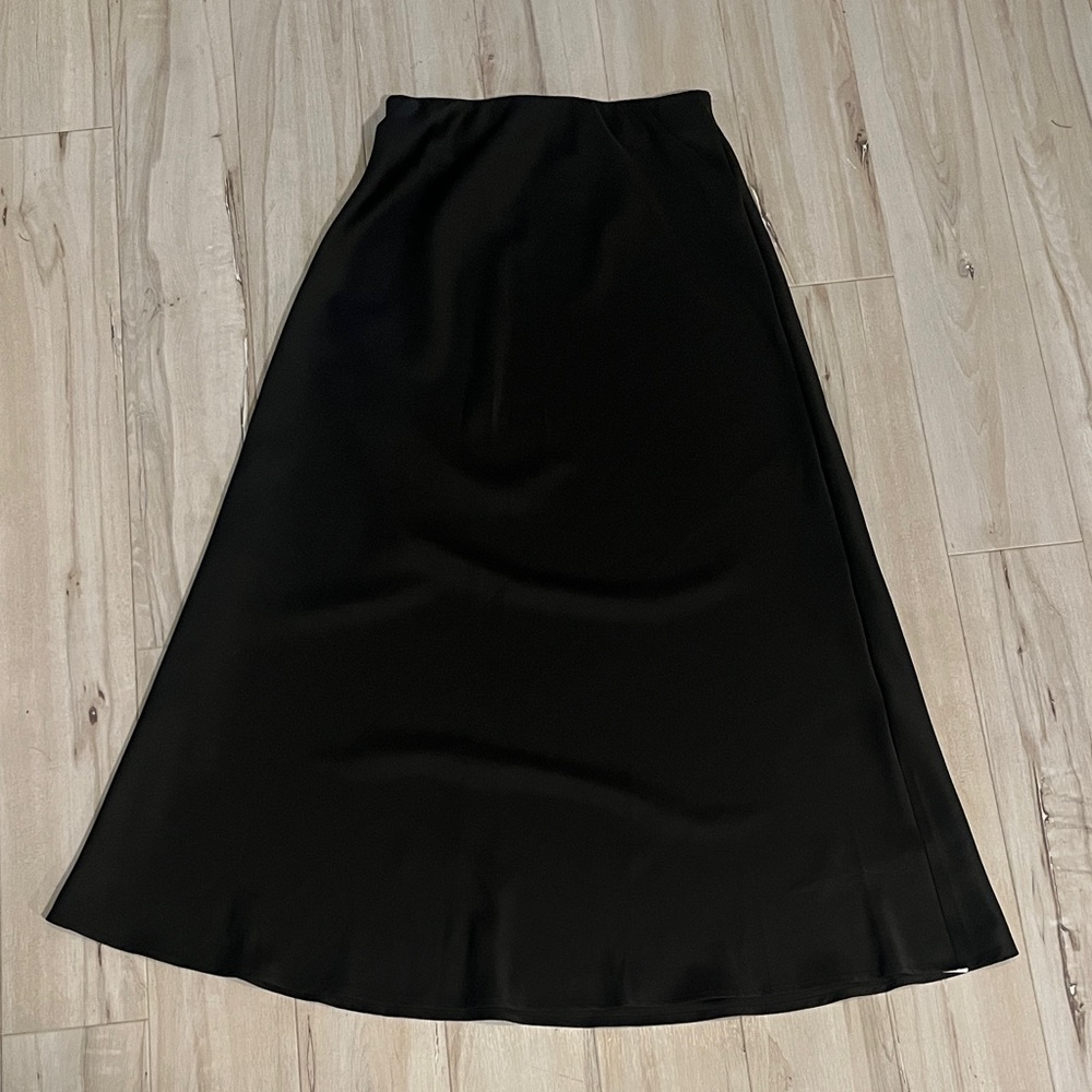 Elegant Black Women's Skirt